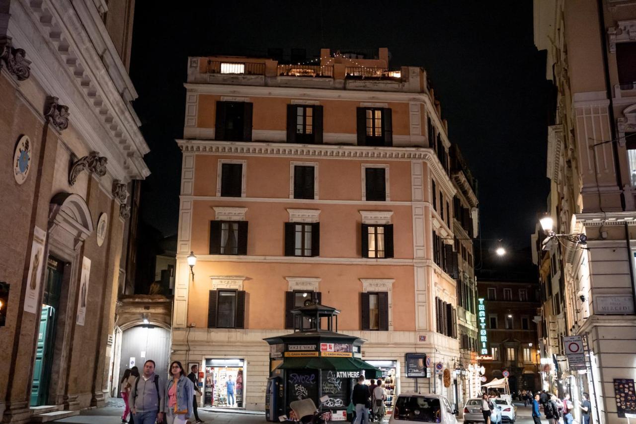 Lejlighed Roofrhome Rom